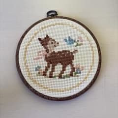刺繍 飾り物のサムネイル