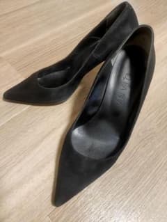 DIANA　BLACK　スエード　無地　パンプスのサムネイル