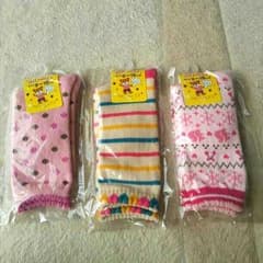 新品～9㎝から15㎝女の子キッズ靴下3足セットです。のサムネイル
