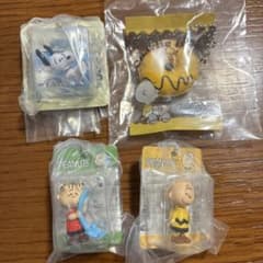 PEANUTS ガチャガチャ　4つセットのサムネイル