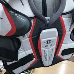 アイスホッケー イーストン ショルダー 美品のサムネイル