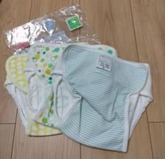 【新品未使用】布おむつカバー　90 3枚組のサムネイル