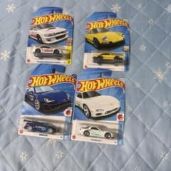 HOTWHEELS 四つセットのサムネイル
