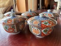 昭和レトロ 煎茶碗 26客 梅文様 金彩 湯呑 汲出 伝統工芸 法事 希少 有田焼】西千窯 古伊万里風 金彩 蓋付湯呑 5客セット 汲出茶碗 - メルカリ