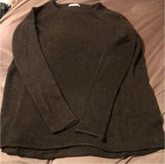 ZARA カーキ色セーター未使用のサムネイル