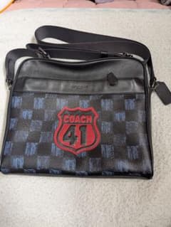 COACH 41 ショルダーバッグ メンズ ブラック チェック柄 COACH チェック柄ショルダーバッグ - メルカリ