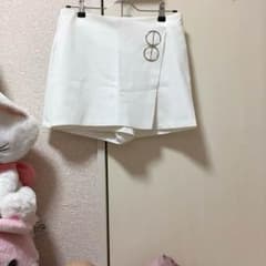 スカパン ホワイトのサムネイル