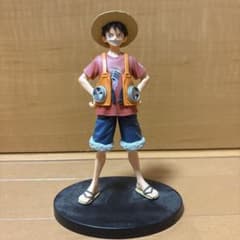 ワンピース モンキー・D・ルフィ フィギュアのサムネイル