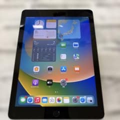 iPad 5世代 32G 電池最大容量100% - メルカリ