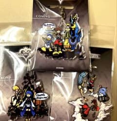 キングダムハーツ ロフト アクリルキーホルダー 3種類セット - メルカリ