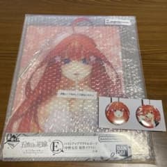五等分の花嫁 一番くじ バストアップアクリルボード 缶バッジのサムネイル