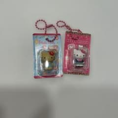 Hello Kitty 미니 피겨 키홀더 2개 세트
