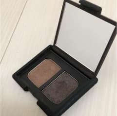 NARS デュオ アイシャドーのサムネイル