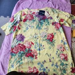 Studio Sanderson XL 花柄Tシャツのサムネイル