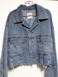 ZARA ライトブルー クロップドデニムジャケットのサムネイル