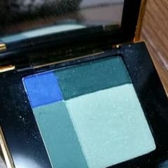 YSLアイシャドーのサムネイル