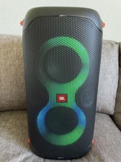 JBL Partybox 110 ポータブルパーティースピーカー☆のサムネイル