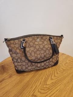 COACH バックのサムネイル