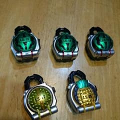 仮面ライダー鎧武セットのサムネイル
