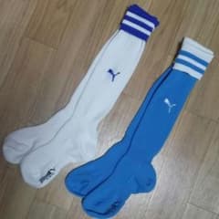 【りささん 専用】サッカーソックス2足組 (22～24㎝)のサムネイル