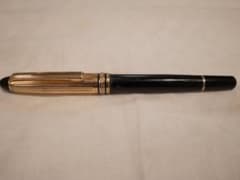 【ジャンク】MONTBLANC 万年筆 本体 ゴールド ブラックのサムネイル
