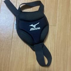 野球胸ガードのサムネイル