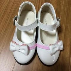 フォーマルシューズ 女の子用のサムネイル
