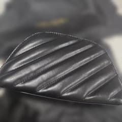 YSL イヴ・サンローラン キルティング ポーチ ブラック ノベルティのサムネイル
