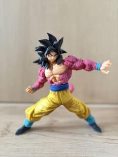 ドラゴンボール 孫悟空 超サイヤ人4 フィギュア