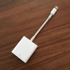 Apple 純正 Lightning SDカードカメラリーダーのサムネイル