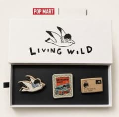 POP MART Hirono LIVING WILD ピンズセットのサムネイル