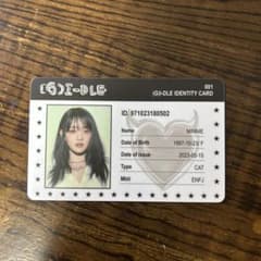 (G)I-DLE MINNIE IDENTITY CARD トレカのサムネイル