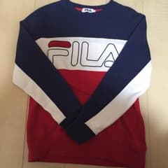 FILA トレーナーのサムネイル