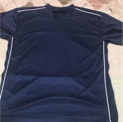 Tシャツのサムネイル