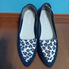 Thumbnail of PRIVATE LABEL ヒョウ柄ローパンプス