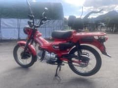 ホンダ CT125 赤のサムネイル