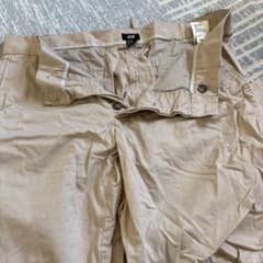 H&M チノパンツ ベージュのサムネイル