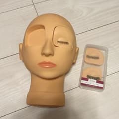 まつげエクステ練習用 マネキンヘッド パーツ付きのサムネイル