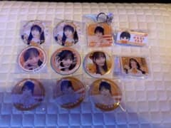 CUTIE STREET 川本笑瑠 缶バッジ アクリルキーホルダー 名札のサムネイル