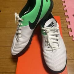 NIKE ナイキ　サッカー　スパイクのサムネイル