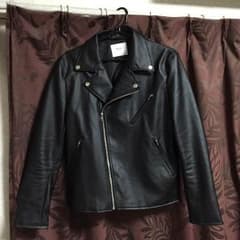 ダブルライダースジャケットのサムネイル
