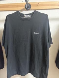 し*う様 A BATHING APE Tシャツ ブラックのサムネイル