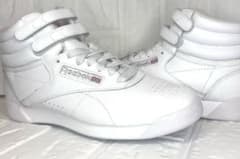Reebok フリースタイル ハイカットスニーカー 23.5cm 白のサムネイル