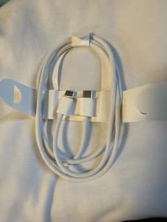 Apple USB-C 充電ケーブル 編み込みタイプのサムネイル