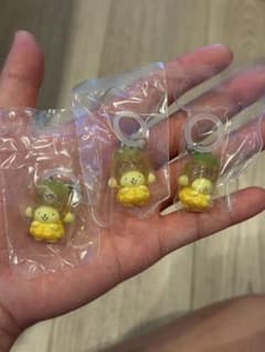 ポムポムプリン パイナップル 目印キーホルダーのサムネイル