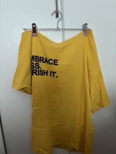 ロゴプリント 半袖 Tシャツ イエローのサムネイル