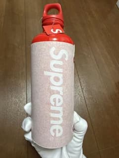 Supreme SIGG Water Bottle - メルカリ