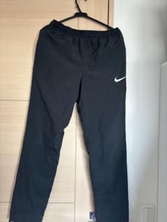 Nike ブラック ピステ・ウィンドブレーカーのサムネイル