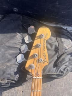 Fender Precision Bass (日本製)のサムネイル