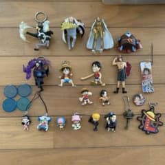 ワンピース まとめ売り フィギュア キーホルダー - メルカリ